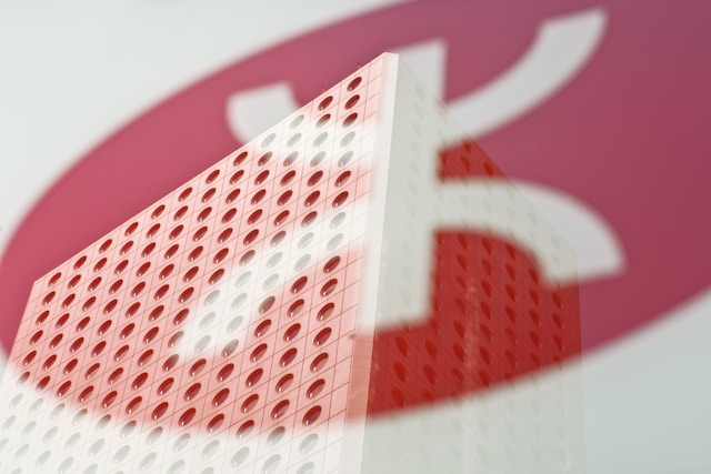 corporate-locations-kaHJemaUJQM-unsplash